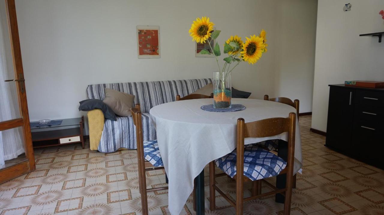Villa Luisa Lignano Sabbiadoro Bagian luar foto