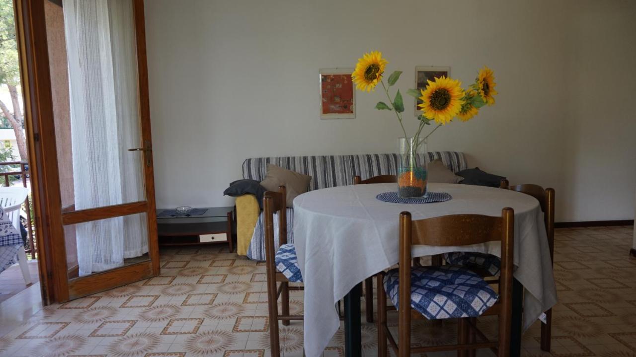 Villa Luisa Lignano Sabbiadoro Ruang foto