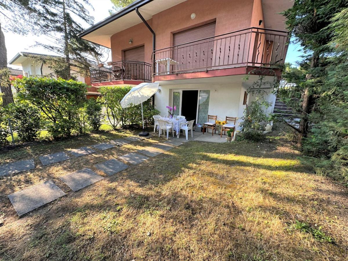 Villa Luisa Lignano Sabbiadoro Bagian luar foto