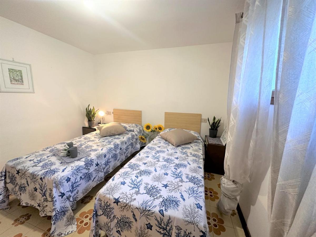 Villa Luisa Lignano Sabbiadoro Bagian luar foto